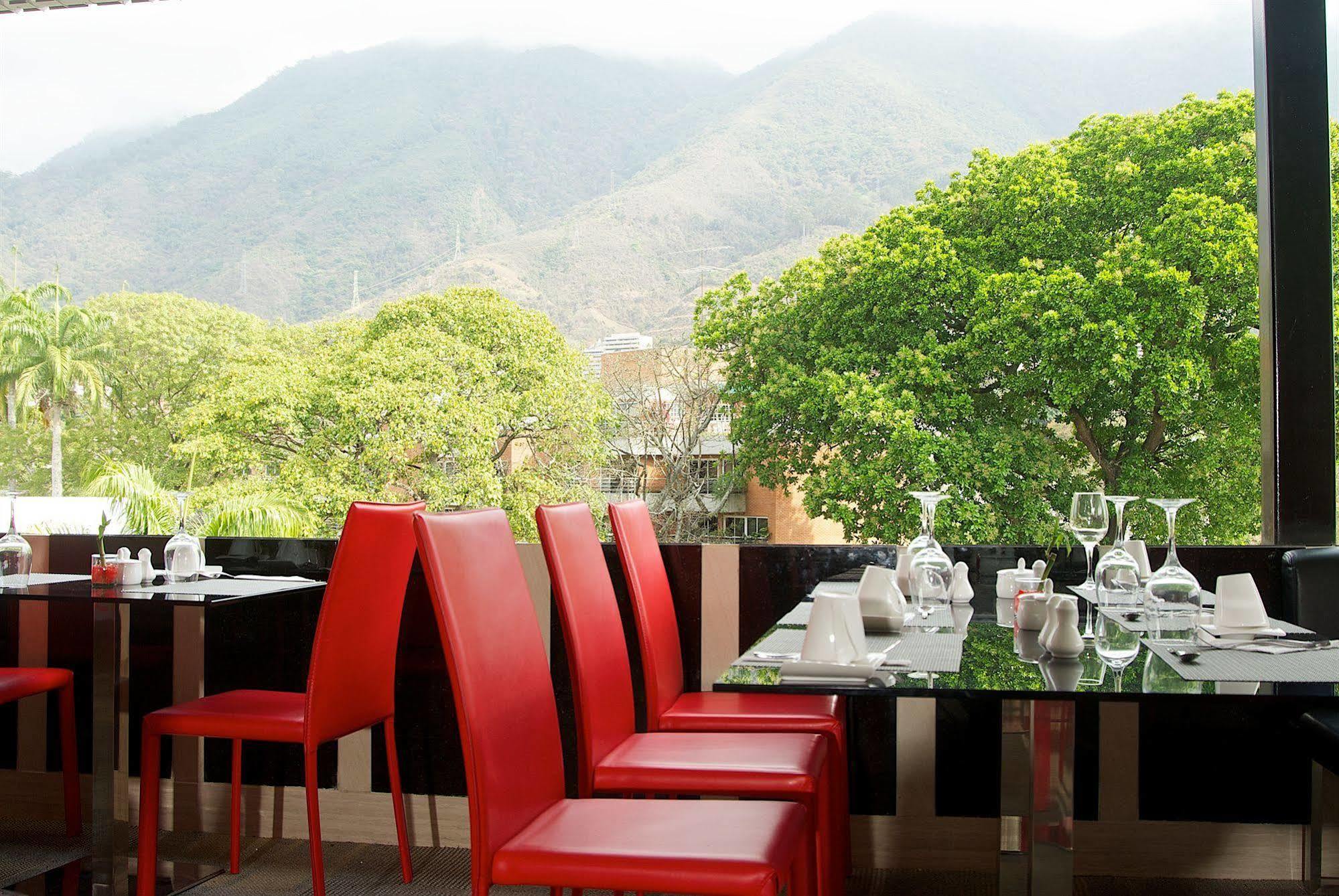 Hotel Altamira Village Caracas Ngoại thất bức ảnh